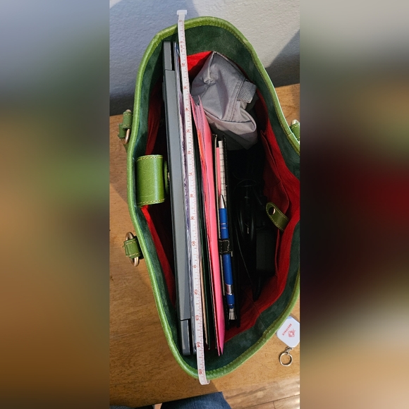 Dooney & Bourke Lg Satchel - Picture 15 of 16